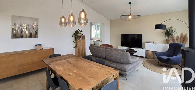 Maison - 140 m² - 6 pièces