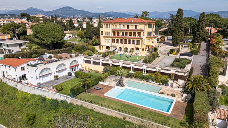 Appartement - 118 m² - 3 pièces