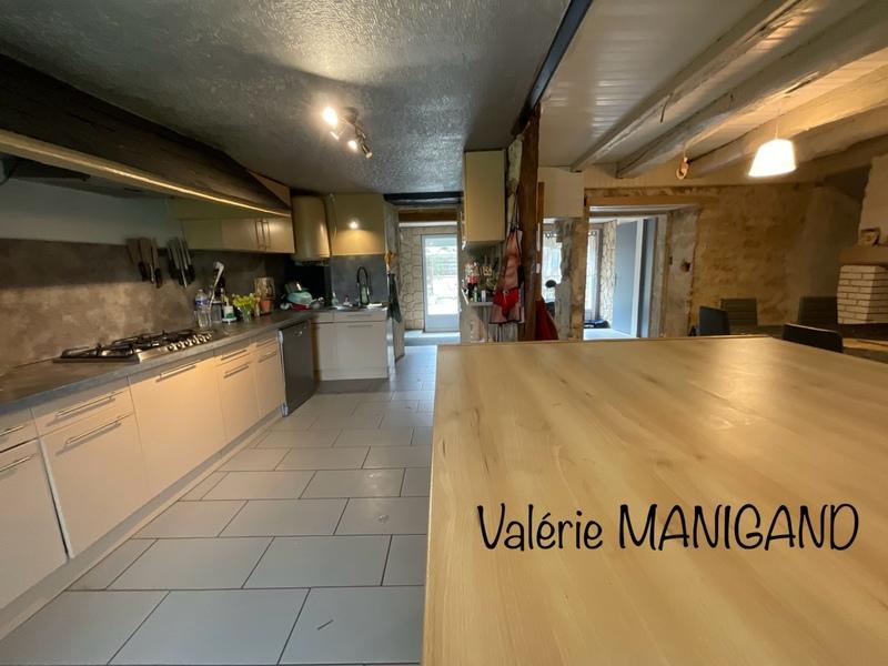 Maison - 168 m² - 7 pièces