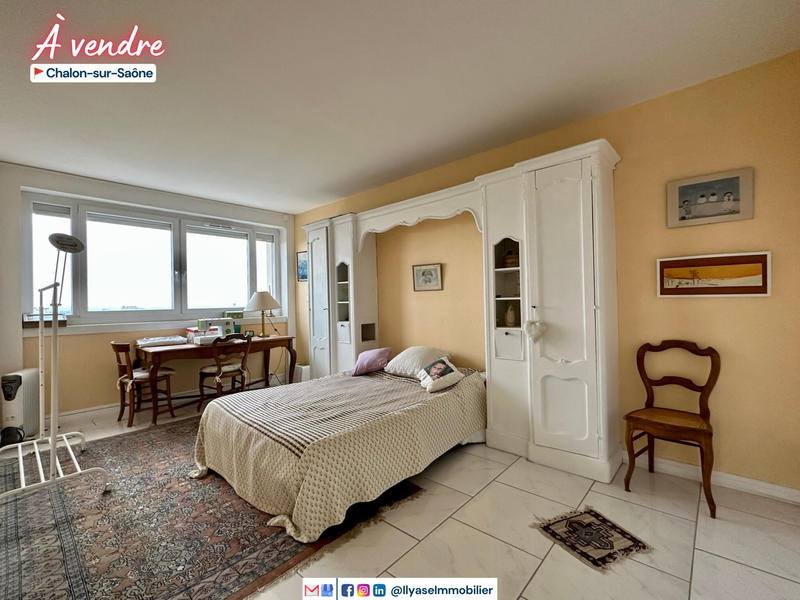 Appartement - 130 m² - 4 pièces