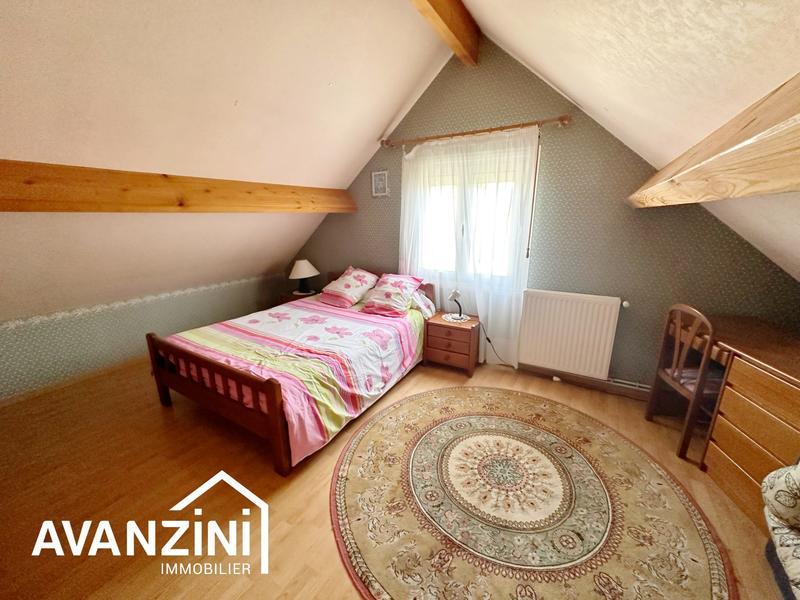 Maison - 110 m² - 4 pièces