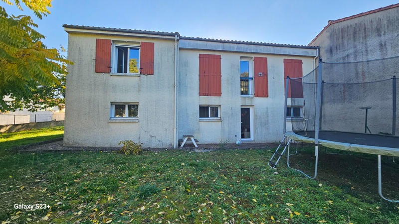 Maison - 160 m² - 7 pièces