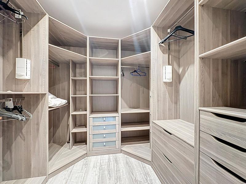 Maison - 177 m² - 7 pièces