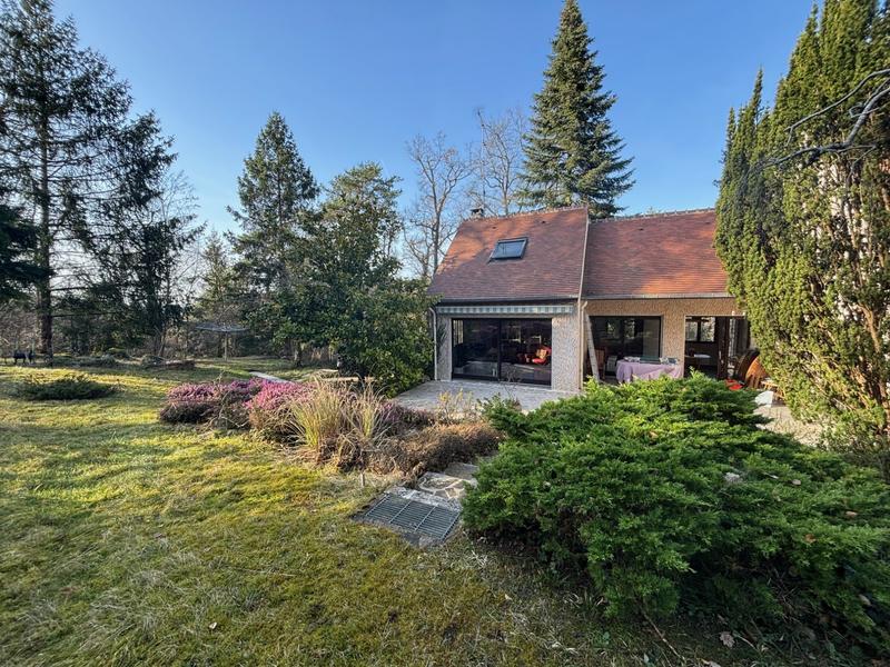 Maison traditionnelle - 191 m² - 8 pièces