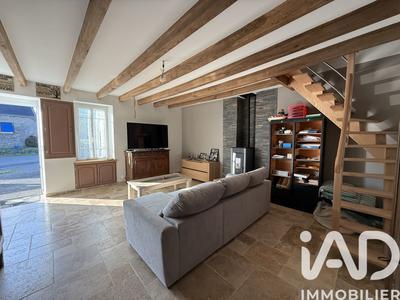 Maison - 105 m² - 4 pièces