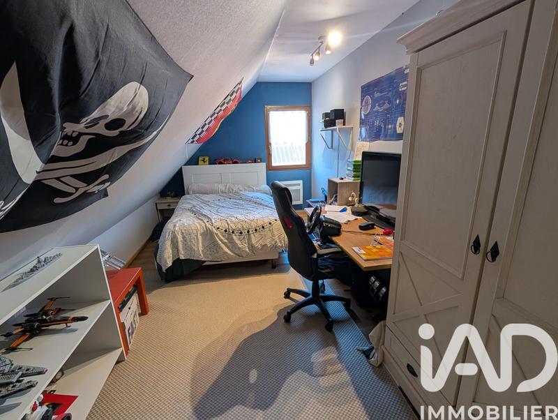 Maison - 177 m² - 7 pièces