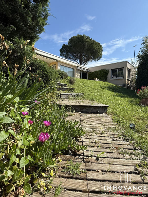 Villa - 167 m² - 5 pièces