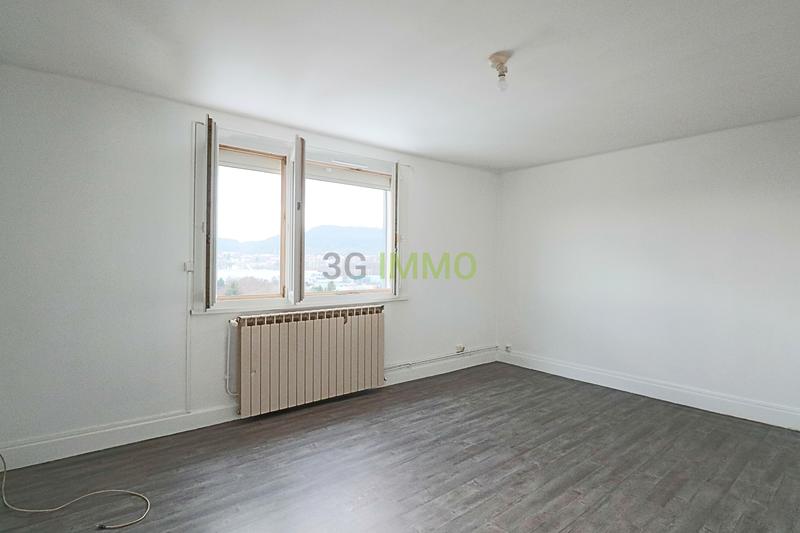 Appartement - 90 m² - 4 pièces