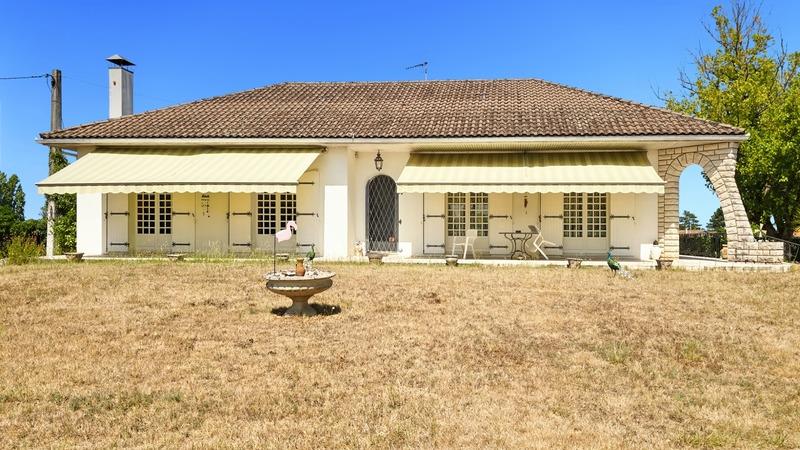 Maison - 185 m² - 7 pièces