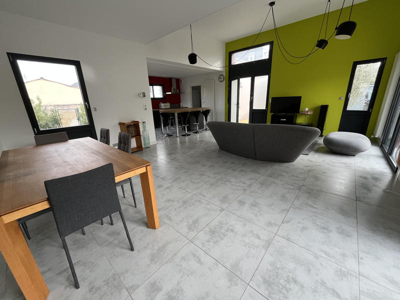 Maison - 100 m² - 3 pièces