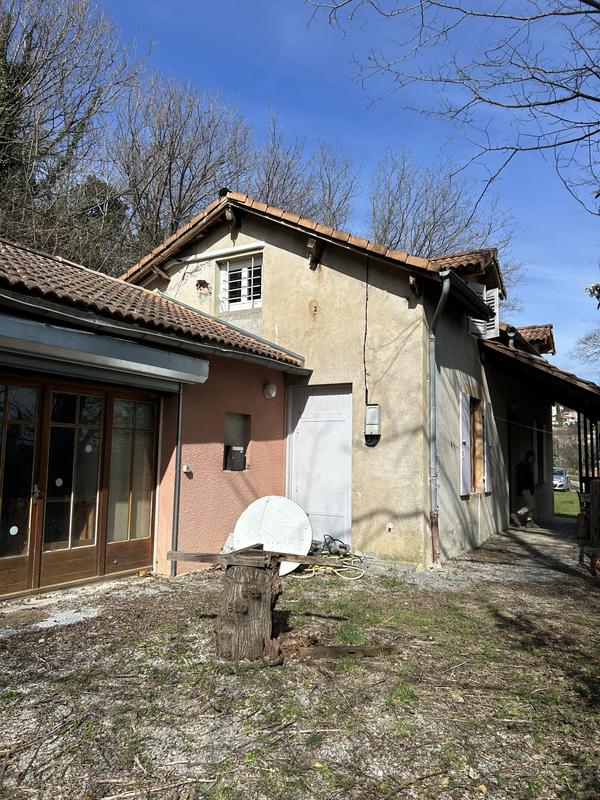 Maison - 160 m² - 4 pièces