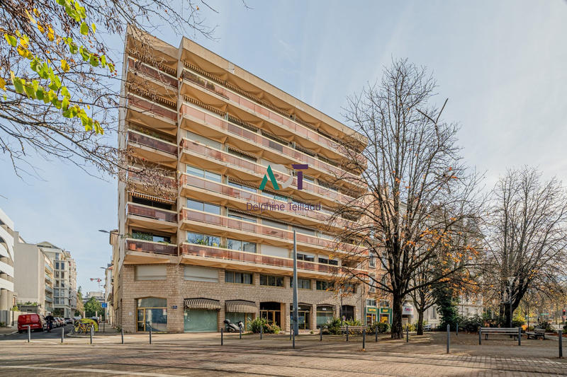 Appartement - 112 m² - 4 pièces