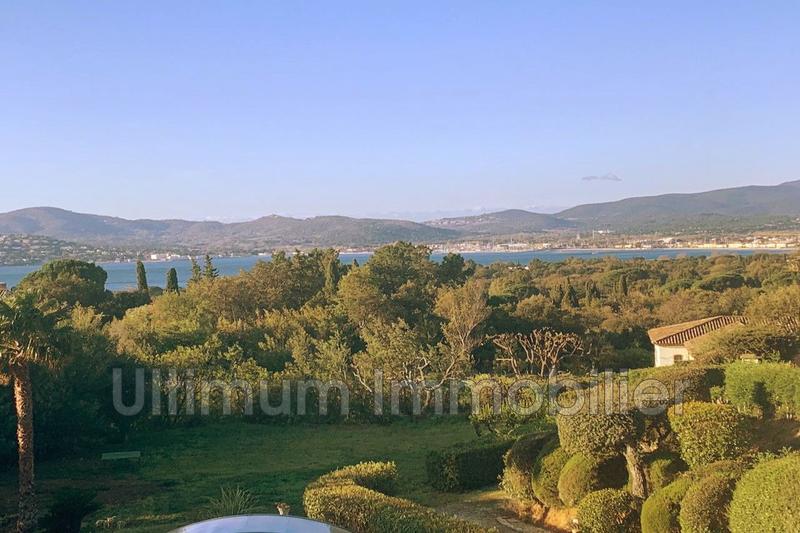 Villa - 267 m² - 7 pièces