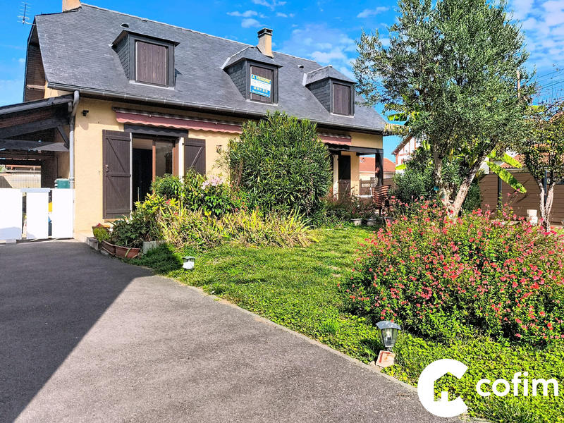 Maison traditionnelle - 133 m² - 5 pièces