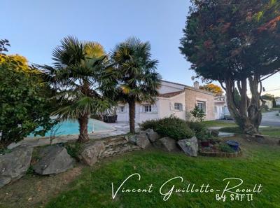 Maison - 130 m² - 5 pièces