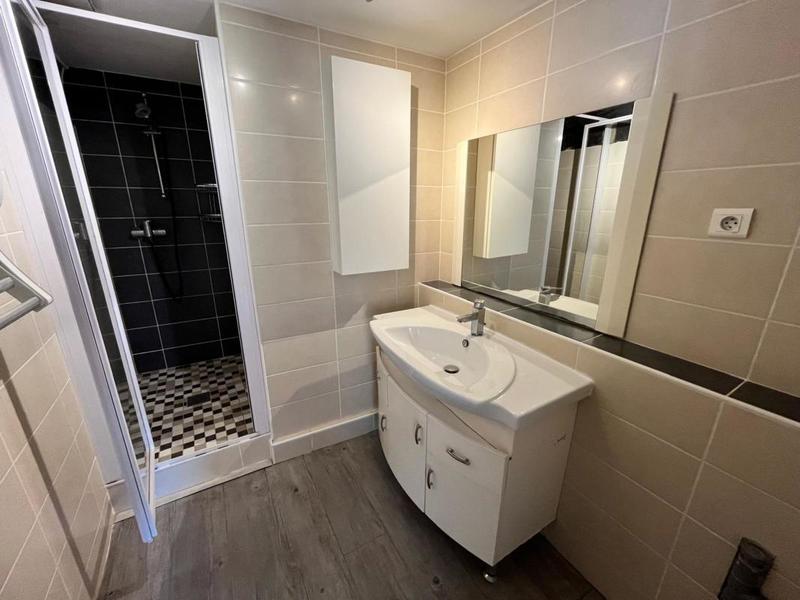 Appartement - 95 m² - 4 pièces