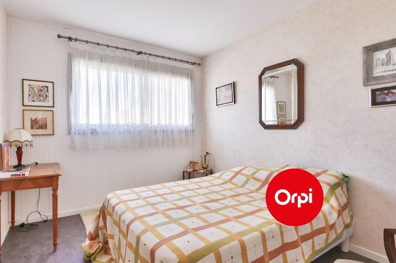 Appartement - 98 m² - 4 pièces