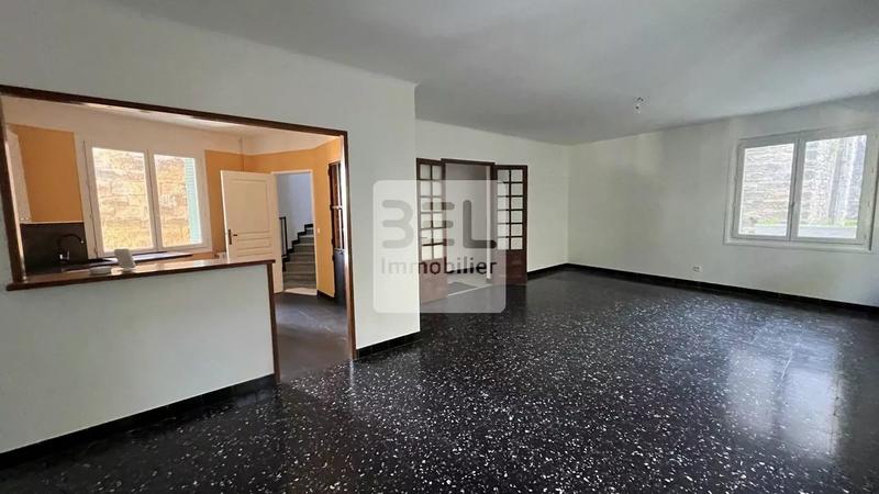 Maison de village - 128 m² - 6 pièces