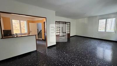 Maison de village - 128 m² - 6 pièces