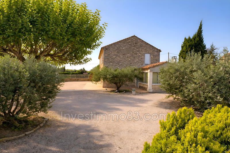 Mas - 100 m² - 4 pièces