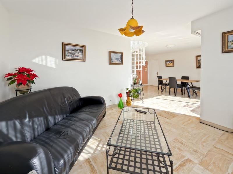 Duplex - 113 m² - 4 pièces