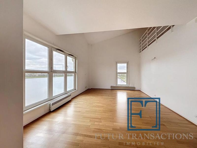 Duplex - 118 m² - 5 pièces