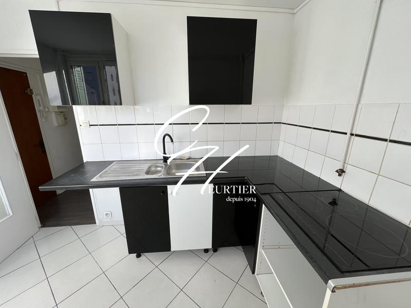 Appartement - 70 m² - 4 pièces