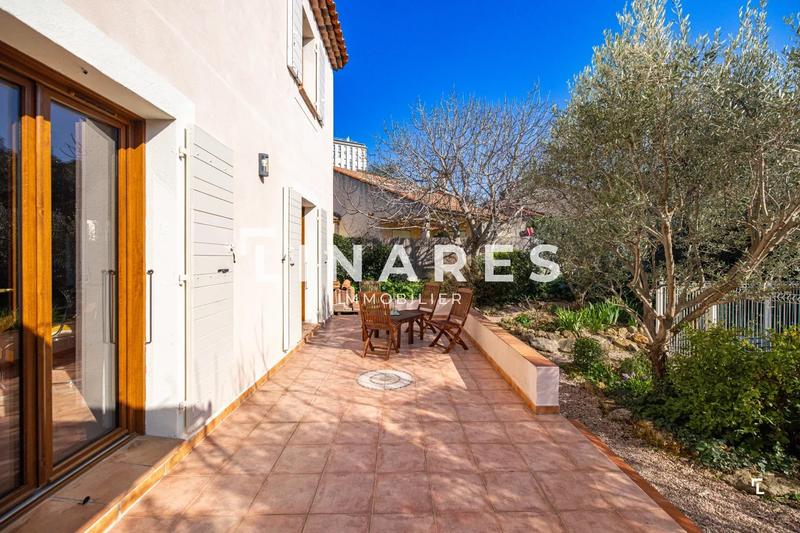 Maison - 162 m² - 6 pièces