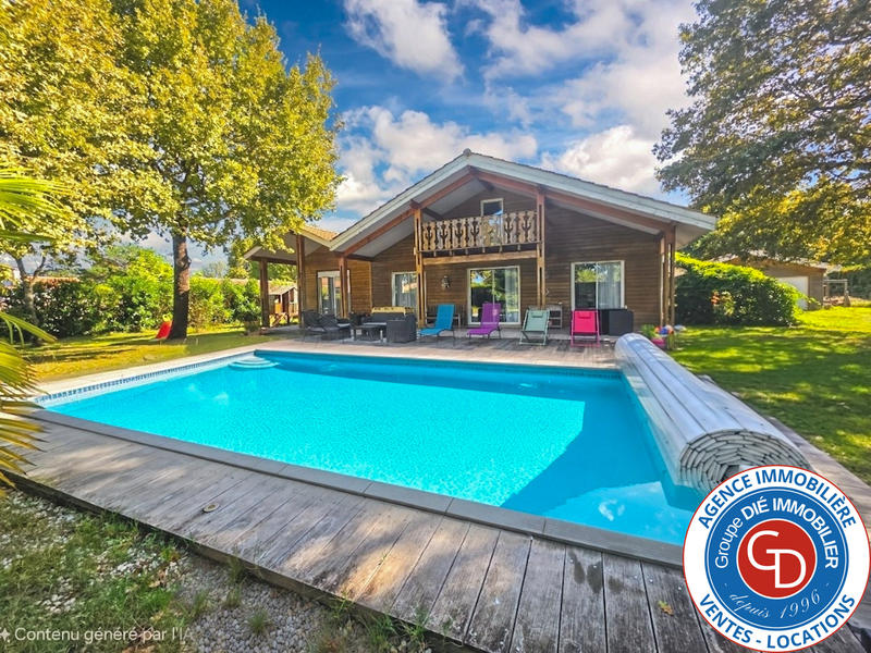 Maison - 184 m² - 8 pièces