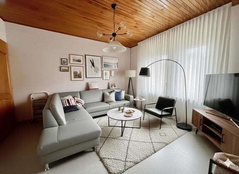 Maison - 315 m² - 12 pièces