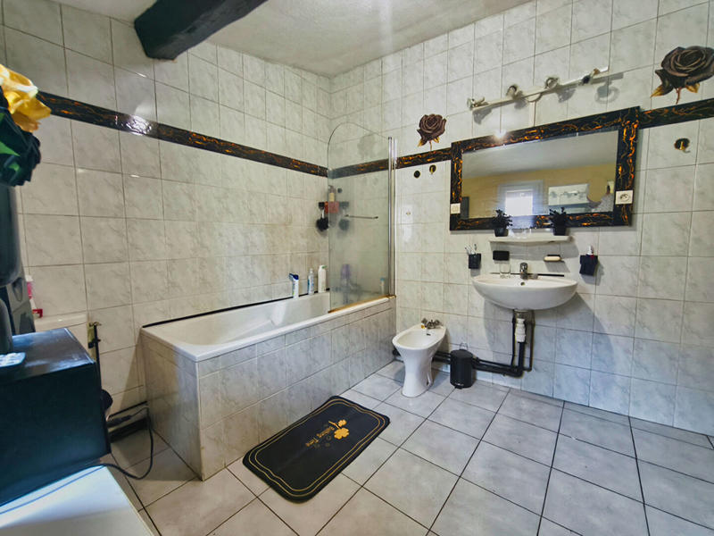 Maison - 88 m² - 4 pièces