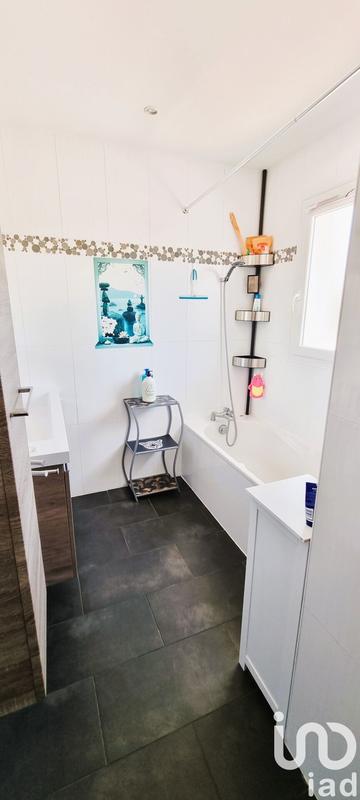 Maison - 138 m² - 5 pièces