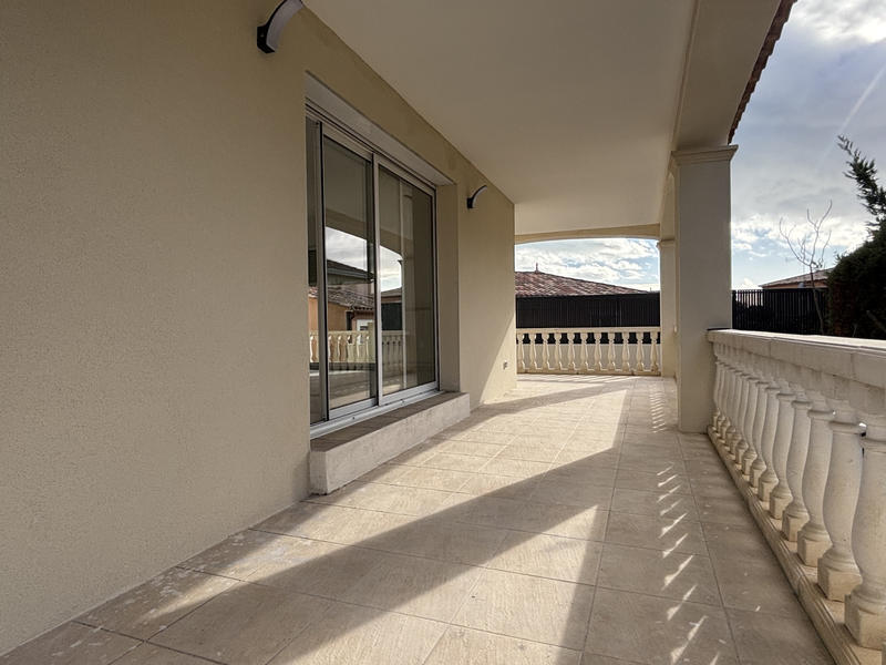 Villa - 190 m² - 8 pièces