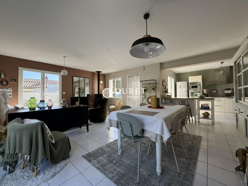 Maison - 104 m² - 4 pièces