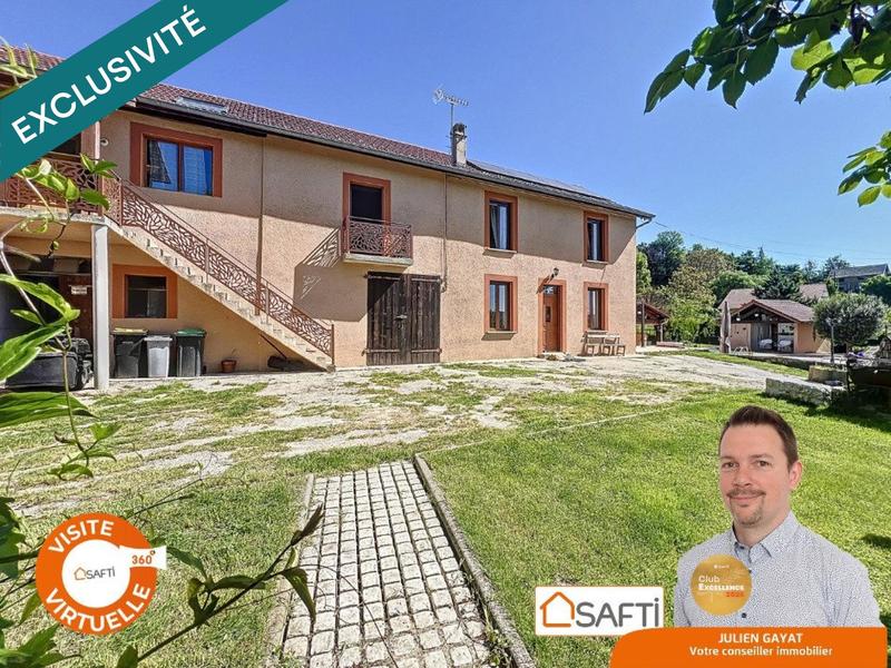 Maison - 210 m² - 8 pièces