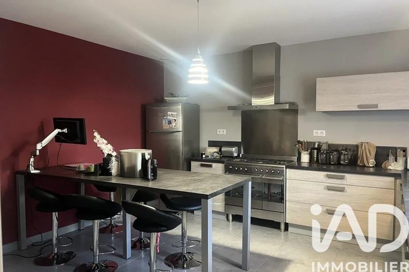 Maison - 110 m² - 4 pièces