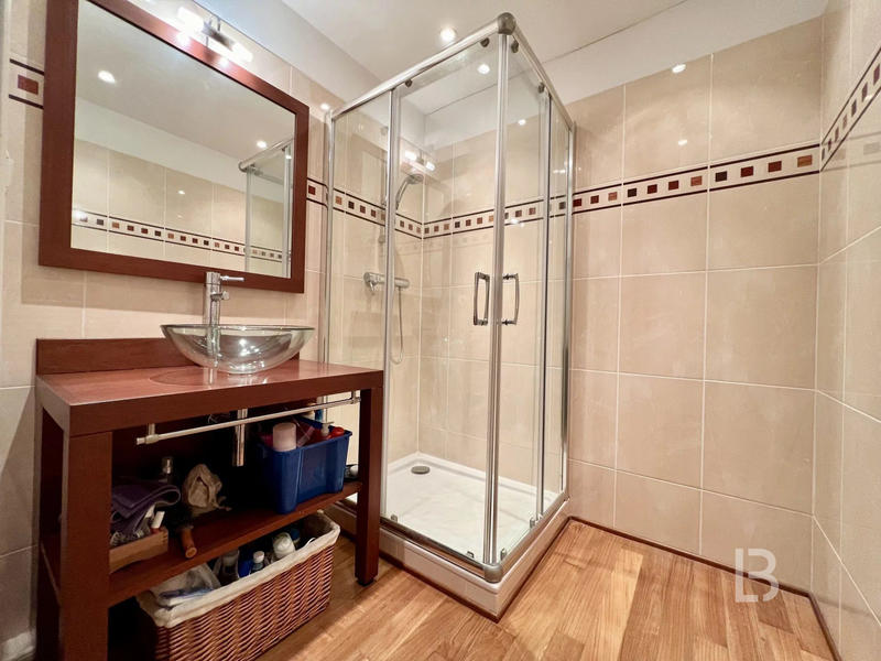 Appartement - 57 m² - 3 pièces