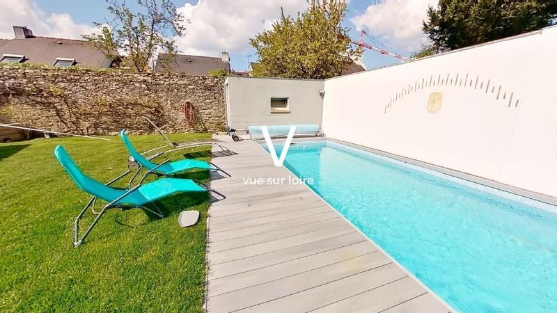 Maison - 150 m² - 6 pièces