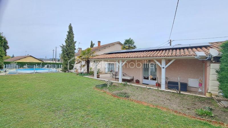 Corps de ferme - 170 m² - 8 pièces