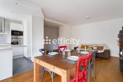 Appartement - 49 m² - 3 pièces