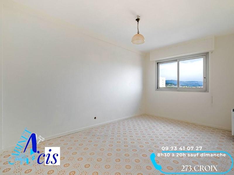 Appartement - 92 m² - 4 pièces