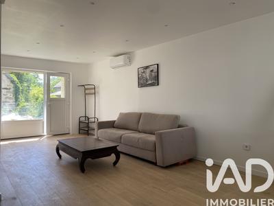 Maison - 99 m² - 5 pièces