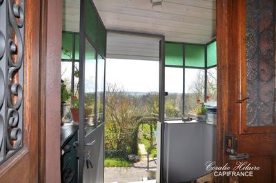 Propriété - 190 m² - 8 pièces