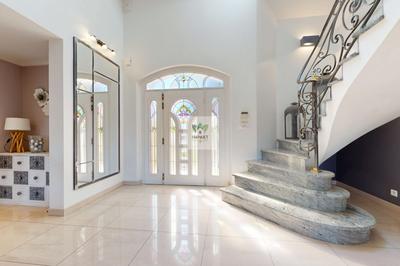 Maison contemporaine - 312 m² - 10 pièces