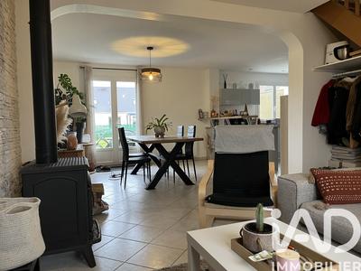 Maison de village - 102 m² - 4 pièces