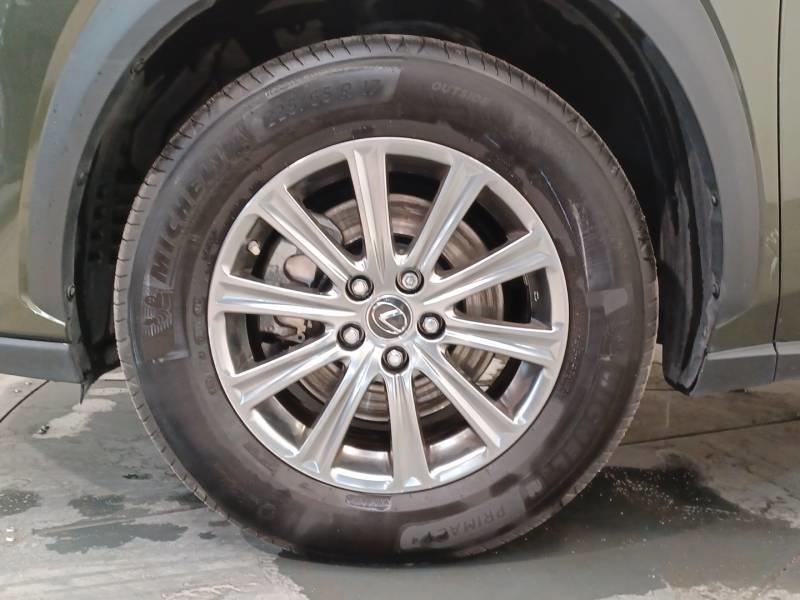 Lexus Nx 300h 2wd Pack Business
