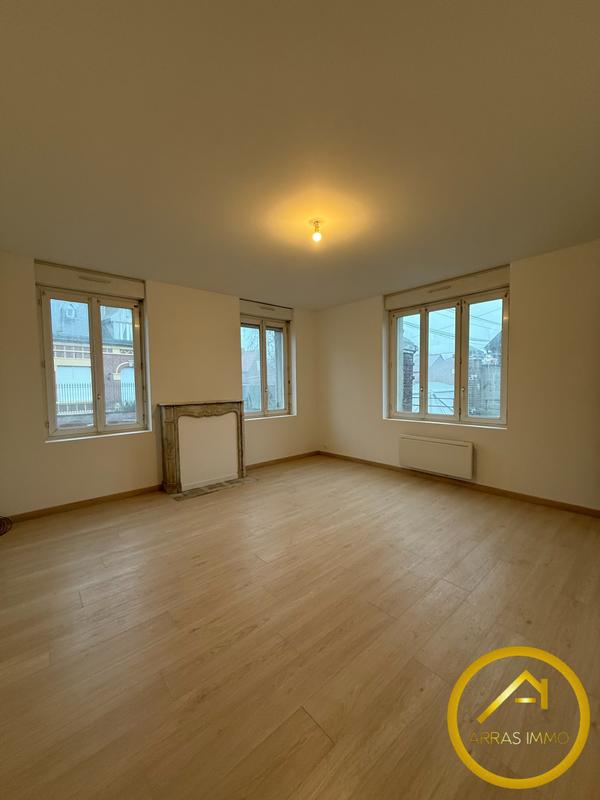 Maison - 89 m² - 3 pièces