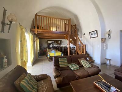 Maison - 98 m² - 3 pièces