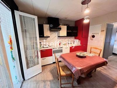 Maison - 115 m² - 6 pièces