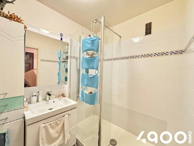 Appartement - 87 m² - 5 pièces